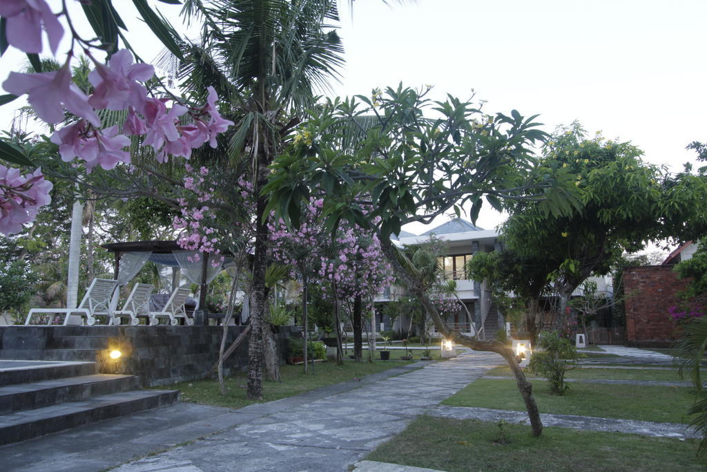 Alit And Sanur
